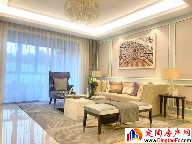 丽锦苑 3室2厅 120.0平米 毛坯 53.9万元