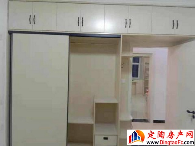 文鼎苑 3室2厅 120平米 精装修 1250元/月