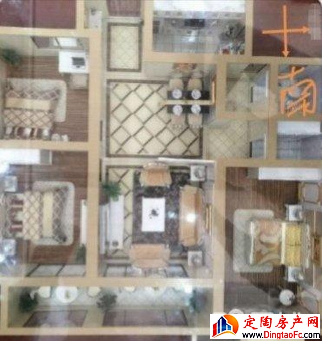 金御融城 3室2厅 130.89平米 毛坯 49.8万元