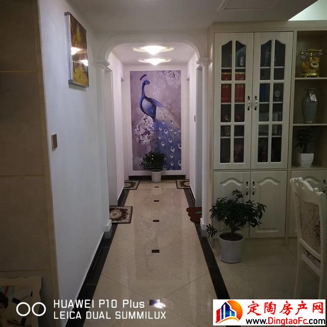 菏建新河湾 3室2厅 137平米 精装修 102万元