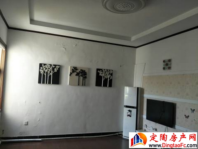 鑫苑小区 3室2厅 100平米 精装修 1000元/月