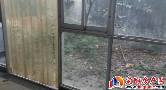 西苑小区 5室2厅 180平米 简单装修 1166元/月