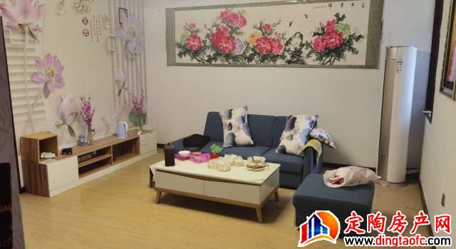 金帝花园 3室2厅 105平米 简单装修 700元/月
