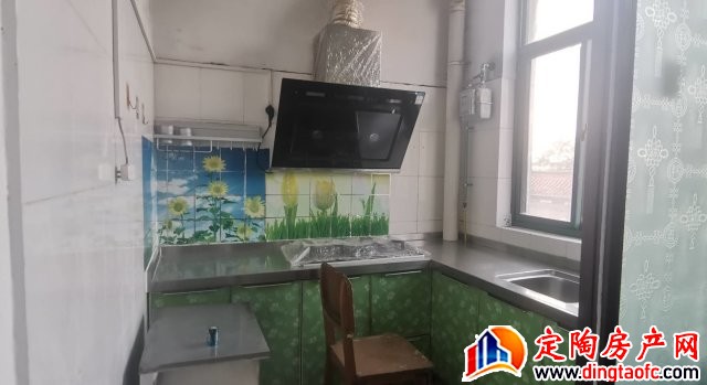 怡和华庭 2室2厅 110平米 简单装修 1167元/月