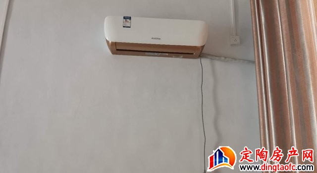 怡和华庭 1室1厅 42平米 简单装修 480元/月