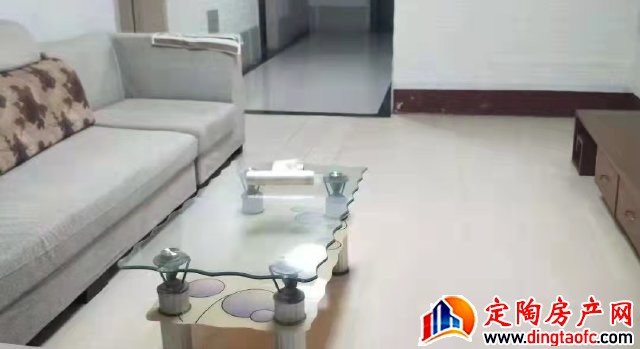怡和华庭 3室2厅 92平米 简单装修 1083元/月