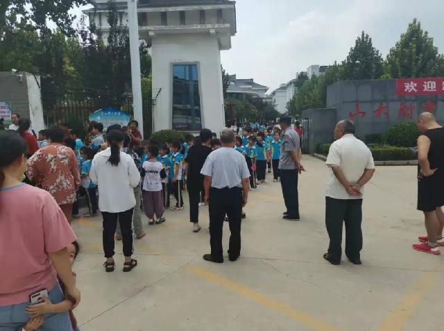 万城花开 | 学校旁、公园畔!定陶热销大盘,实景现房呈现! 万城花开 | 学校旁、公园畔!定陶热销大盘,实景现房呈现!