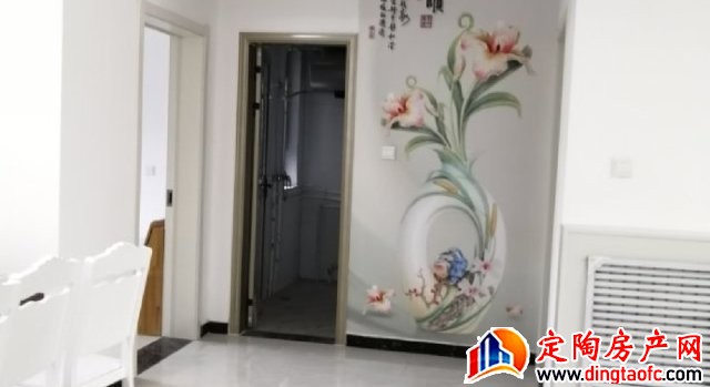 十里铺小区 3室2厅 115平米 精装修 1333元/月
