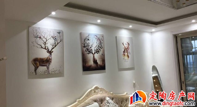 翡翠湾 3室2厅 128平米 简单装修 1200元/月