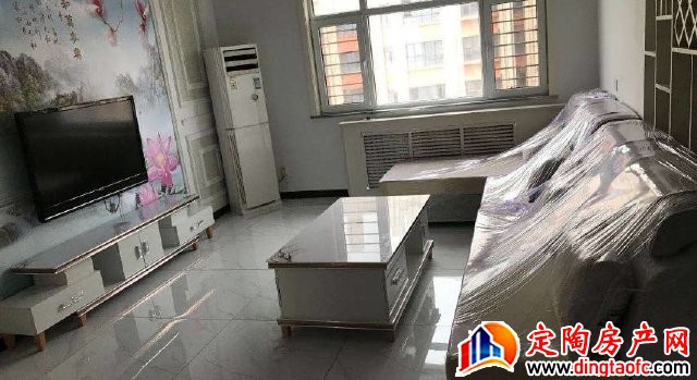 朱楼社区 3室2厅 120平米 精装修 1375元/月